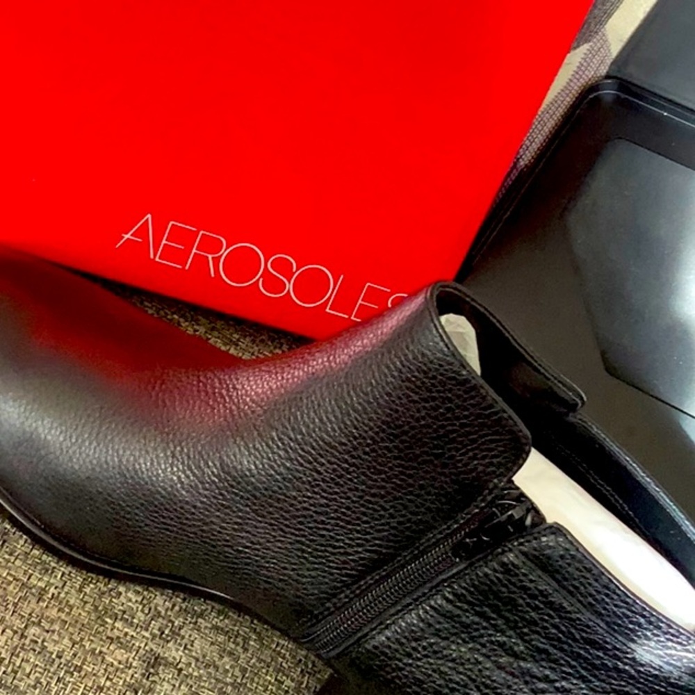 Aerosols women’s mythology leather almond toe ankle